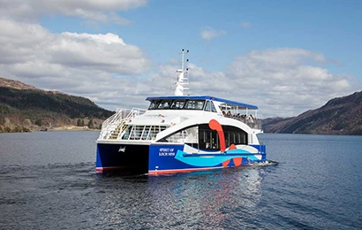 Cruise Loch Ness
